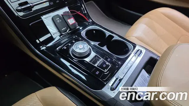 Kia Carnival 2021 — Фото 9/20