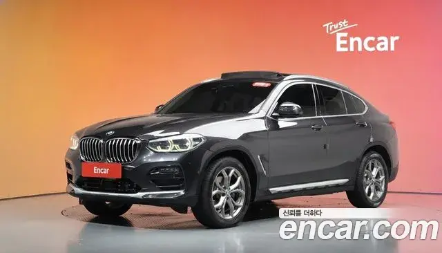 BMW X4 2020 — Фото 1/20