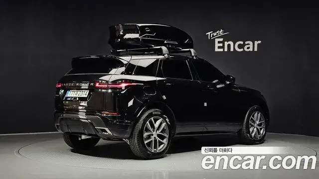 Land Rover Range Rover Evoque 2025 — Фото 1/20