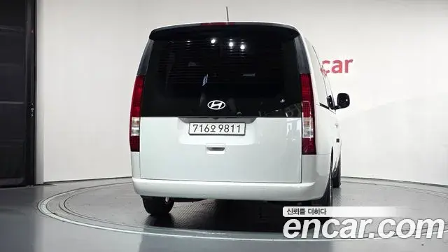 Hyundai Staria 2025 — ფოტო 4/20