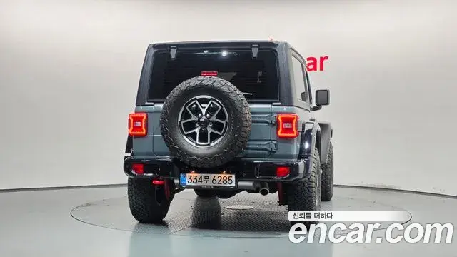 Jeep Wrangler 2025 — Фото 3/20