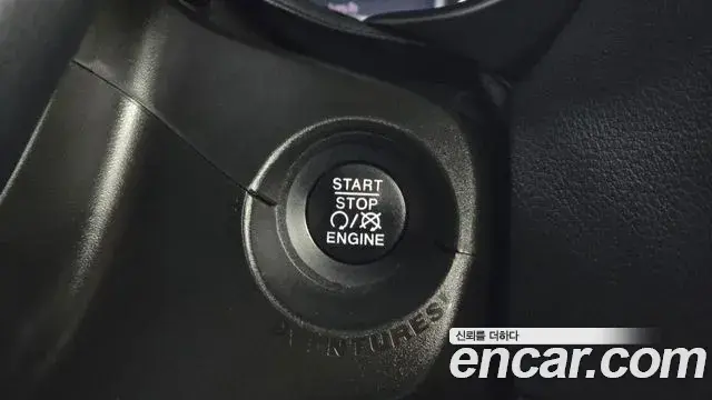 Jeep Renegade 2020 — Şəkil 26/30