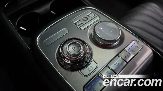 Genesis G90 2023 — Фото 9/20