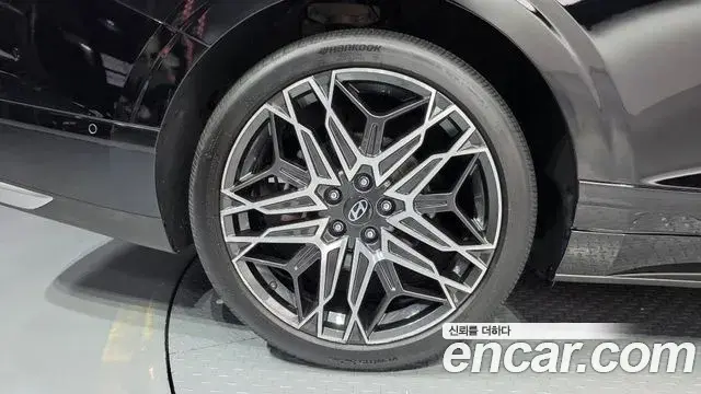 Hyundai Grandeur 2023 — Фото 5/20