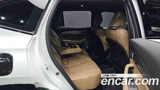 Renault Samsung Grand Koleos 2025 — Photo 16/40