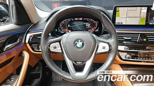 BMW 5 Series 2021 — Фото 13/20