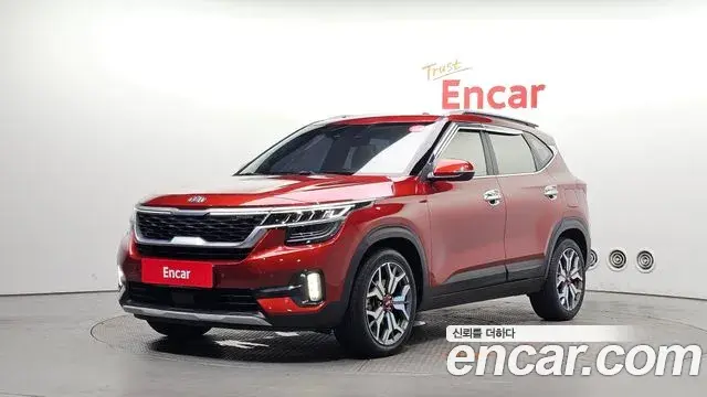 Kia Seltos 2020 — Фото 1/20