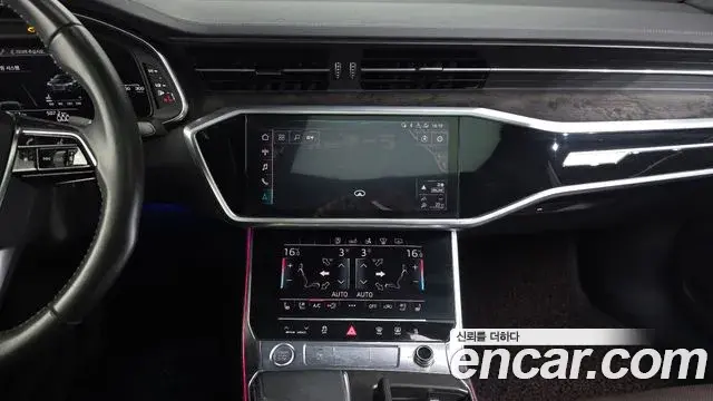 Audi A7 2020 — Фото 14/20