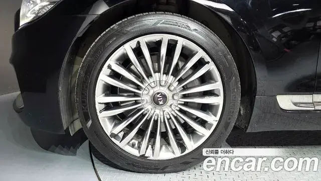 Kia The K9 2020 — Photo 5/20