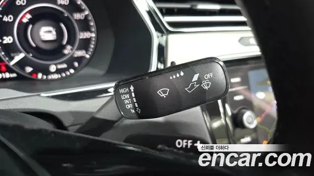 Volkswagen Arteon 2019 — ფოტო 2/35