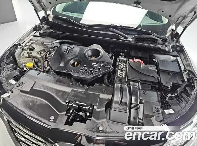 Renault Samsung SM6 2020 — ფოტო 16/18