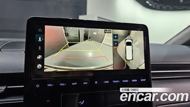 Hyundai Staria 2024 — Photo 15/20