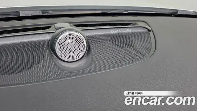 Volvo V60 Cross Country 2019 — Şəkil 31/35