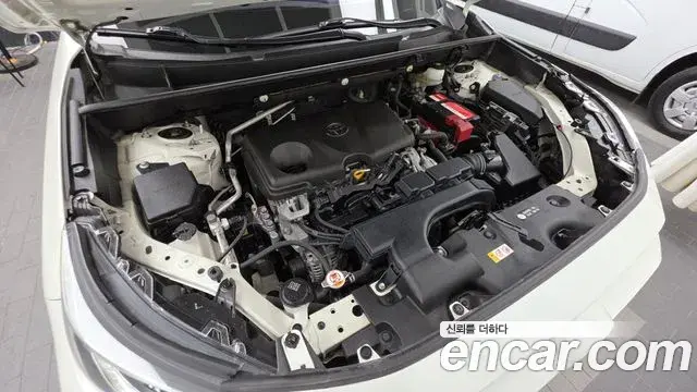 Toyota RAV4 2019 — Photo 6/20