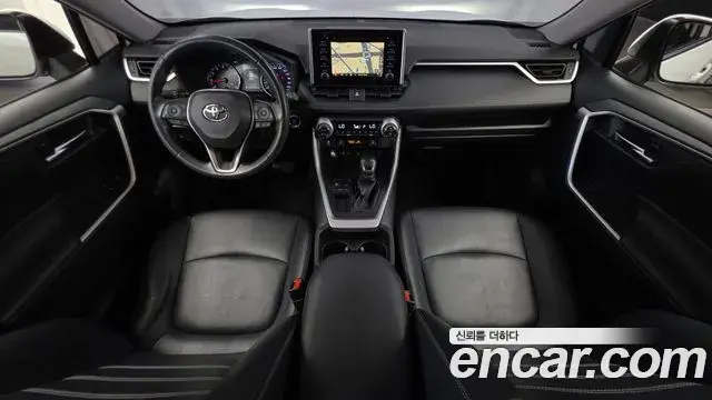 Toyota RAV4 2019 — Photo 17/20