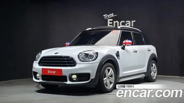 Mini Cooper Countryman 2019 — Photo 1/20