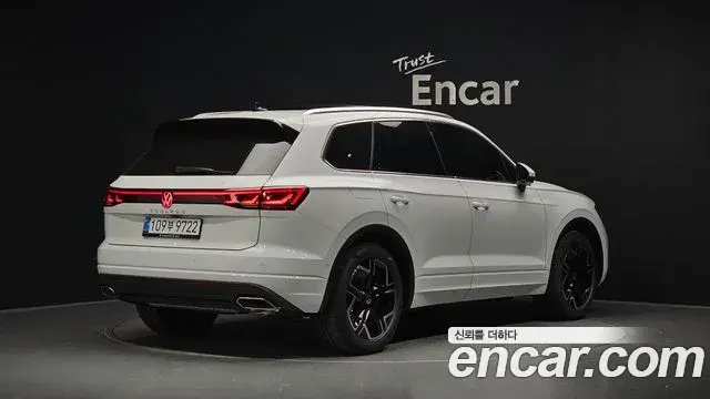 Volkswagen Touareg 2026 — Photo 16/20