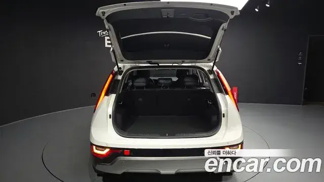 Kia Niro 2022 — Фото 20/20