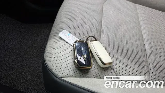Kia Niro 2022 — Photo 31/38