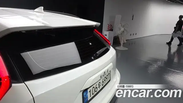 Kia Niro 2022 — Photo 17/38