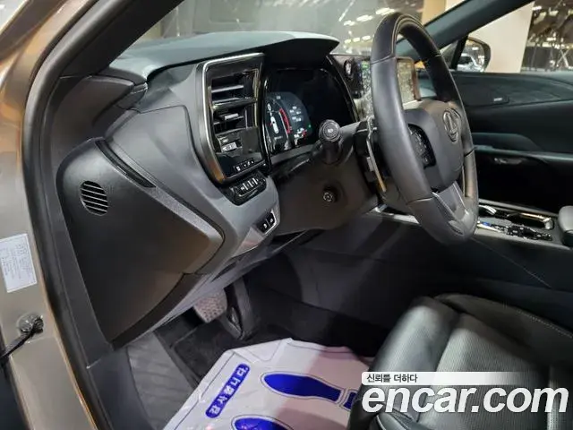 Lexus RX350h 2025 — Photo 13/18