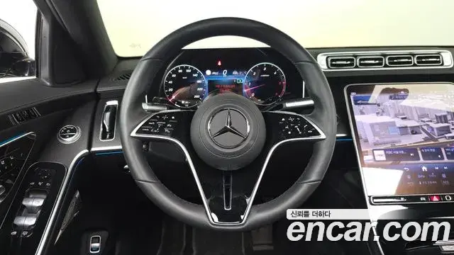 Mercedes-Benz S-Class 2025 — Фото 14/20