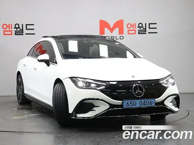 Mercedes-Benz EQE 2026 — Photo 13/20