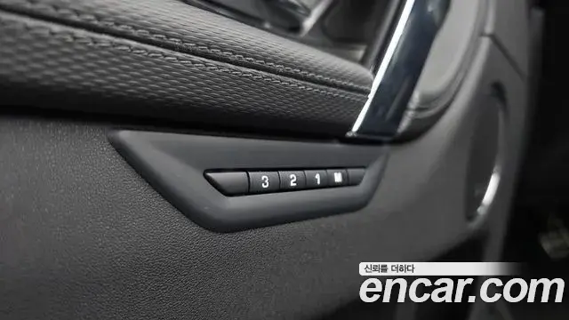 Land Rover Discovery Sport 2025 — ფოტო 33/38