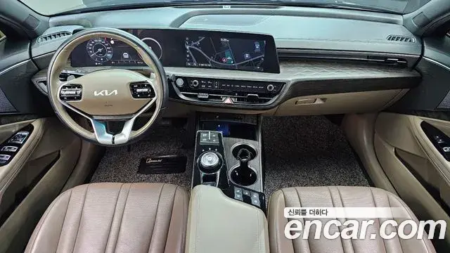 Kia K8 2021 — Photo 7/20