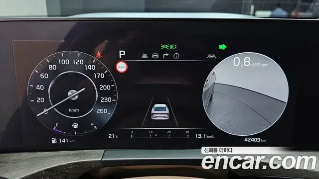 Kia K8 2021 — Photo 8/20