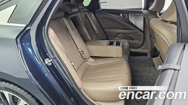 Kia K8 2021 — Photo 11/20