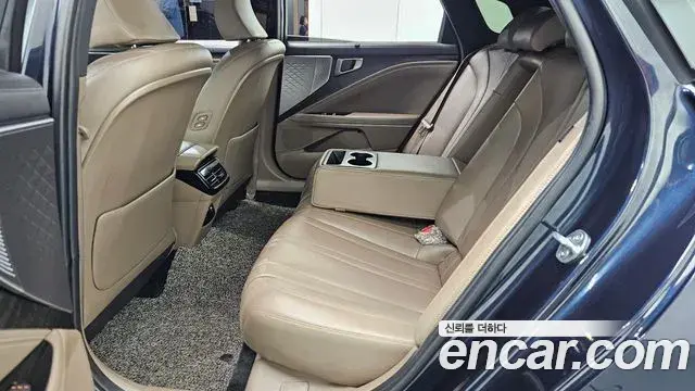 Kia K8 2021 — Photo 12/20