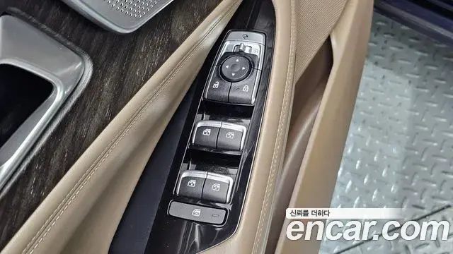 Kia K8 2021 — Photo 17/20