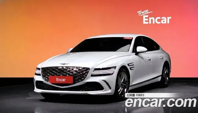 Genesis Electrified G80 2024 — Photo 1/20