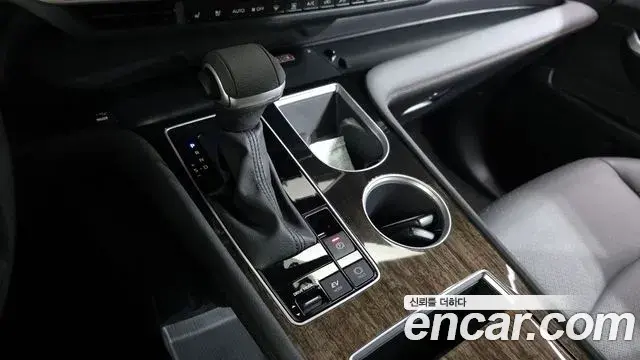 Toyota Sienna 2025 — Photo 9/20