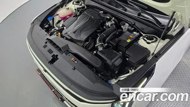 Kia K8 2024 — ფოტო 6/20