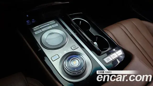 Genesis Electrified G80 2021 — Photo 9/20