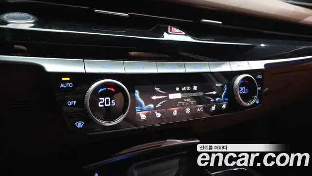 Genesis Electrified G80 2021 — Photo 17/20