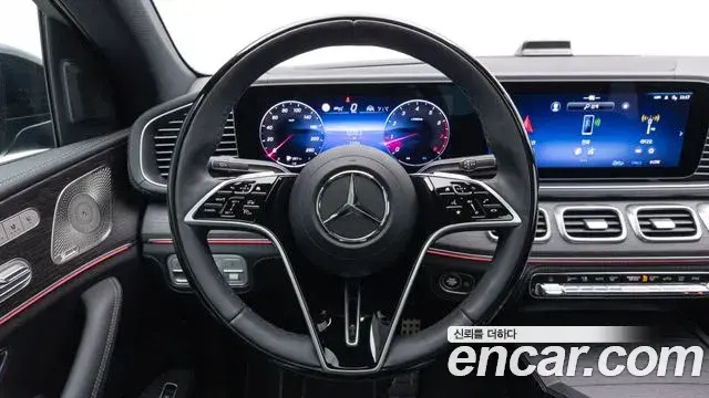 Mercedes-Benz GLE-Class 2025 — ფოტო 20/20