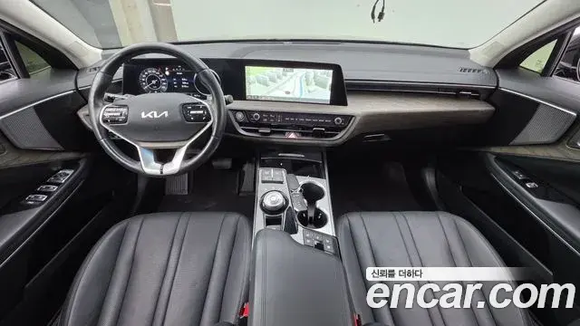 Kia K8 2024 — Photo 7/20