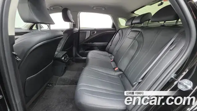 Kia K8 2024 — Photo 12/20