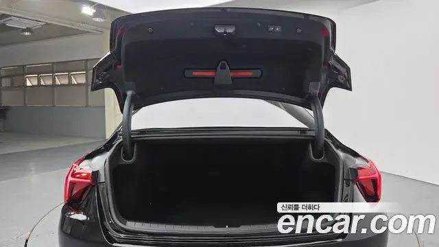 Kia K8 2024 — Photo 16/20