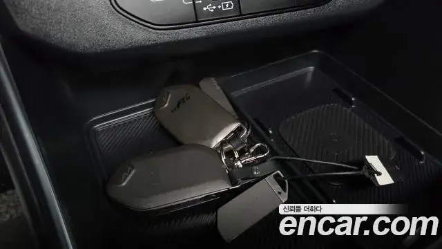 Kia Carnival 2024 — Photo 14/20