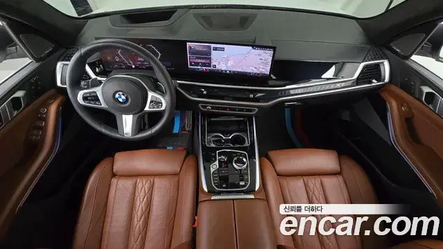 BMW X7 2024 — Photo 7/20