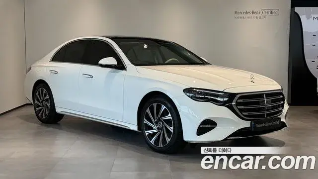 Mercedes-Benz E-Class 2026 — Photo 2/20