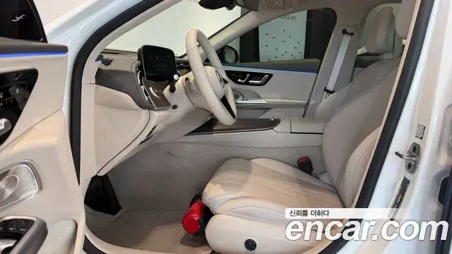 Mercedes-Benz E-Class 2026 — Photo 16/20