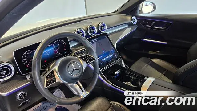 Mercedes-Benz C-Class 2026 — Photo 7/18