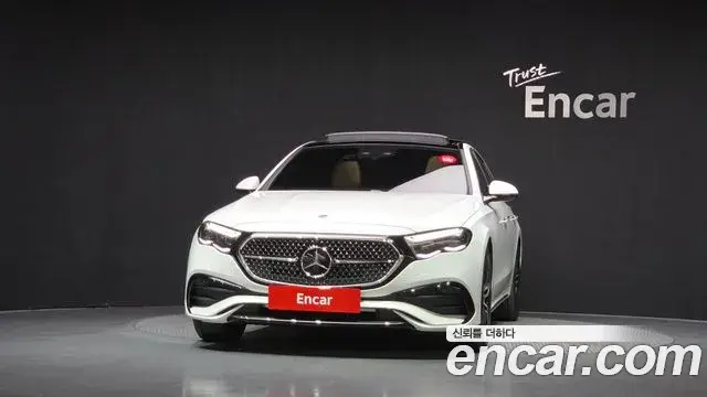 Mercedes-Benz E-Class 2026 — Photo 3/20
