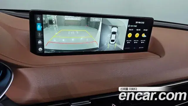 Genesis Electrified G80 2023 — Photo 19/20