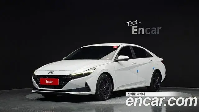 Hyundai Avante 2022 — Photo 1/20